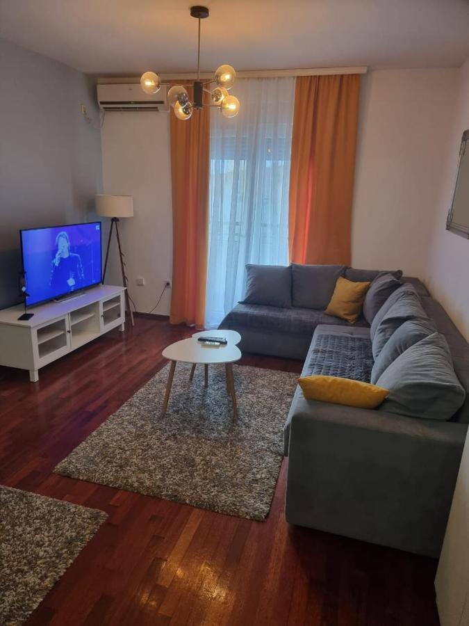 5 Star Apartment ポドゴリツァ エクステリア 写真